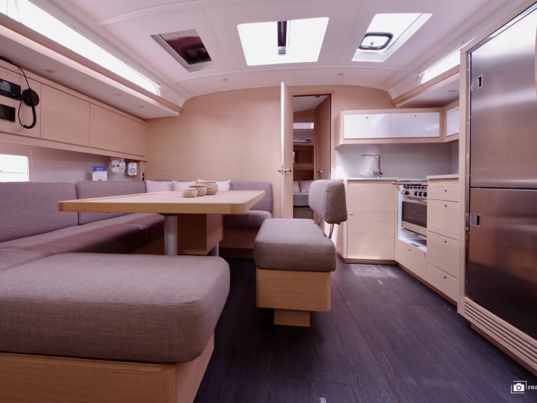 Pronajmout Plachetnice se skipperem či ne Dufour v Furnari