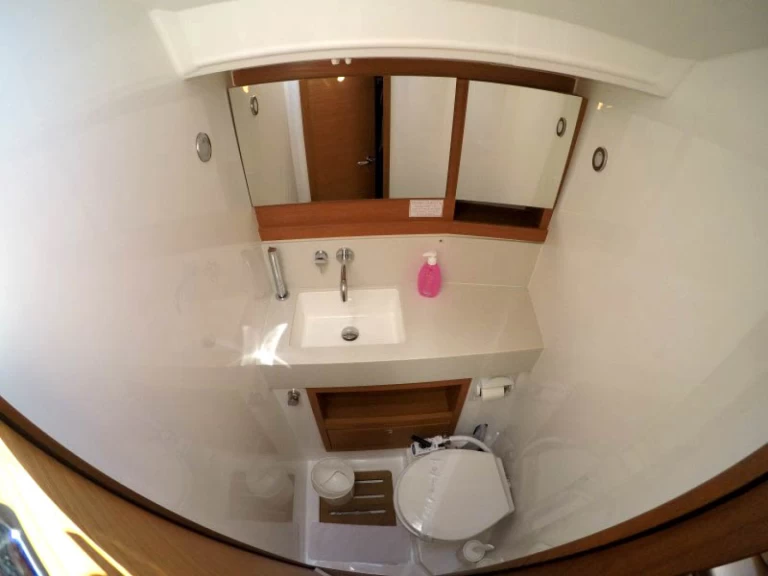 Pronajmout si Dufour Dufour 470 v Šibenik 