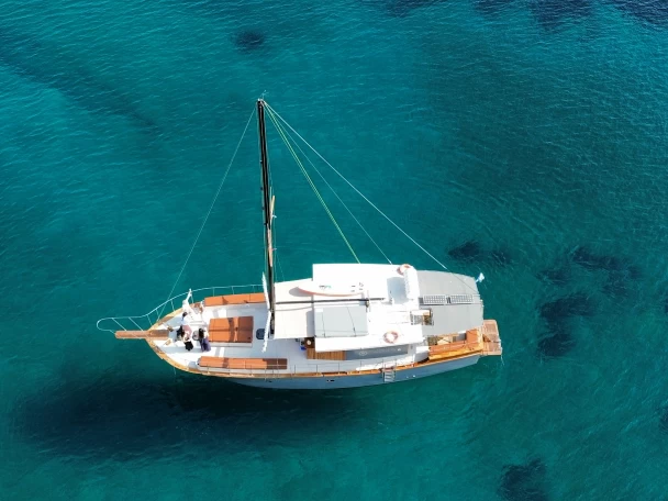 Pronajmout si Greece Amazon  v Vari-Voula-Vouliagmeni