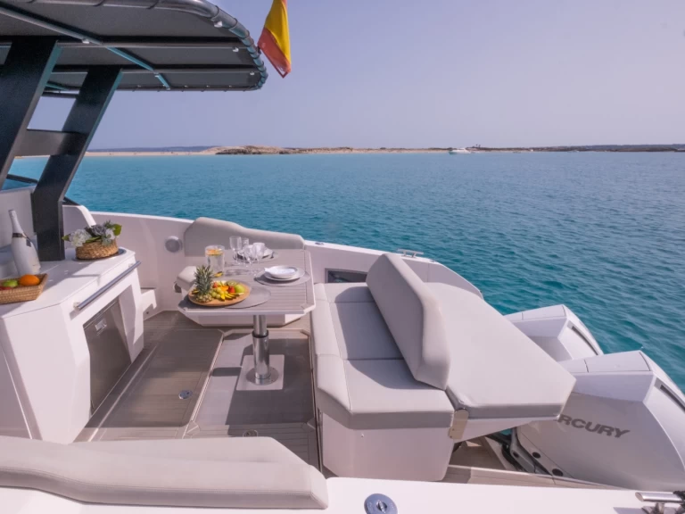 Pronájem lodi Pardo Yachts Pardo 38 v Ibiza Town na Samboatu