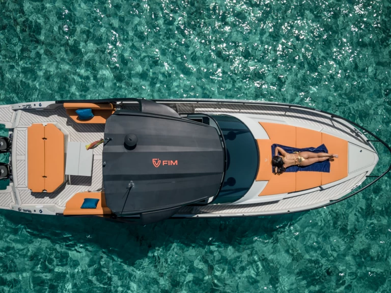 Pronájem lodi FIM 340 REGINA v Ibiza Town na Samboatu
