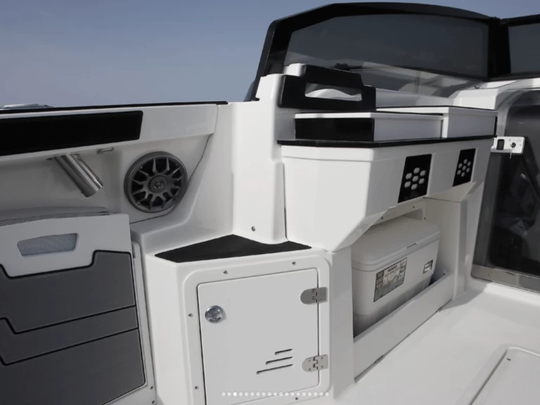 Pronájem lodi Sant Antoni de Portmany lákavé ceny CS 700 HT