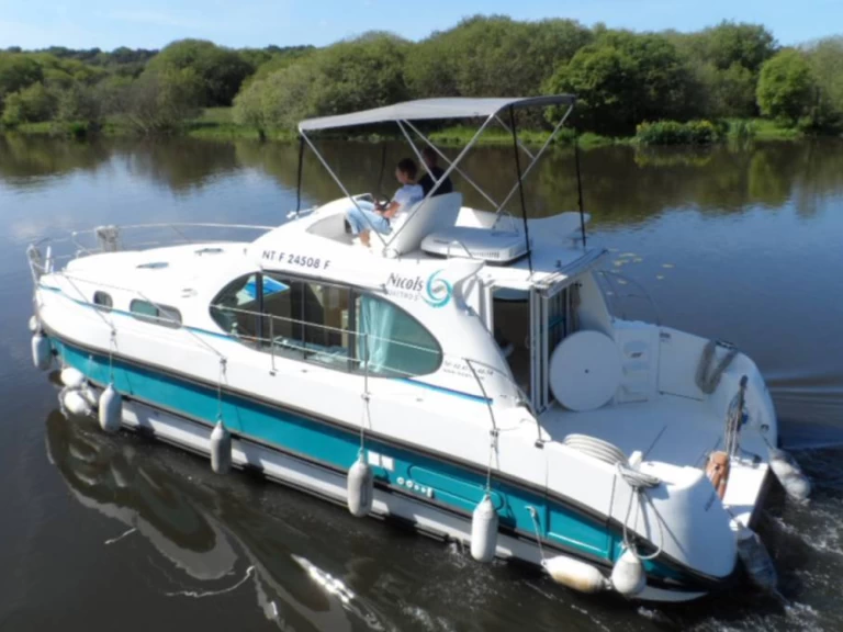 Pronajmout si Estivale Quattro B v Cahors