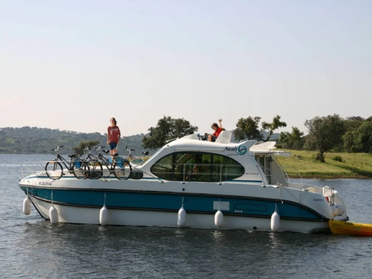 Pronájem lodi Estivale Quattro B v Sucé-sur-Erdre na Samboatu