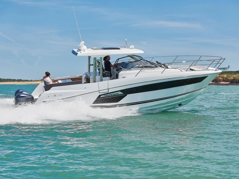 Pronájem lodi Cogolin lákavé ceny Cap camarat 12.5 wa