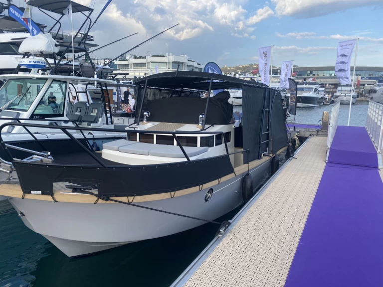 Beacher Beacher V10.2 Croisière jednotlivci a charterové společnosti v Port d'Arcachon