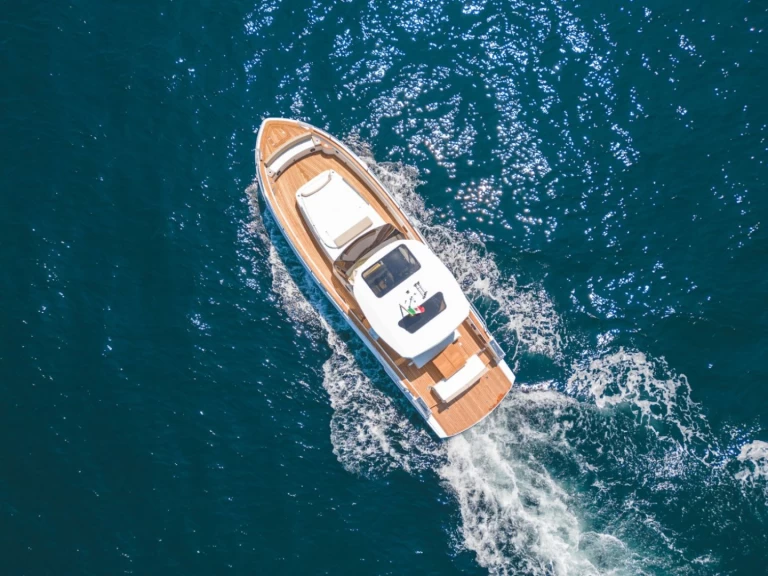 italyure italyure 38 jednotlivci a charterové společnosti v Sorrento