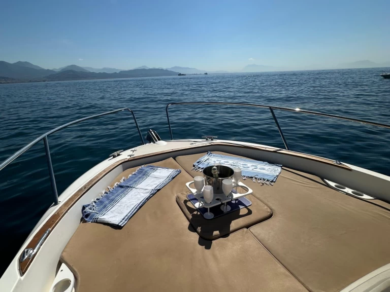 Pronajmout si Jeanneau Cap Camarat 7.5 WA v Porto di Amalfi Marina Coppola