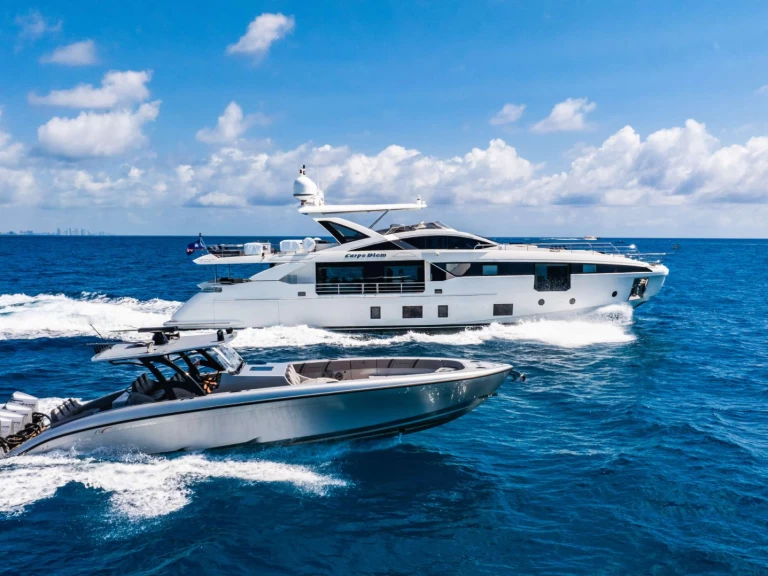 Pronájem jachty v Fishers Island -Azimut CARPE DIEM na Samboatu