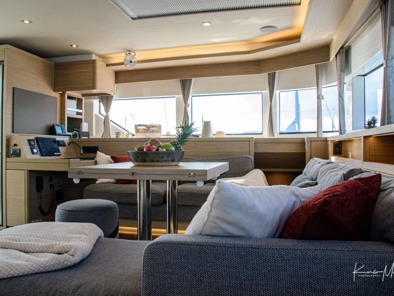 Pronajmout Jachta se skipperem či ne Lagoon v Nea Peramos