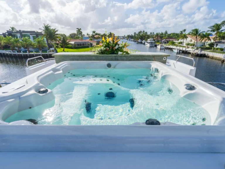 Christensen CHANSON jednotlivci a charterové společnosti v Montauk