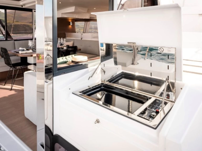 Bali Bali 4.6 jednotlivci a charterové společnosti v Nassau