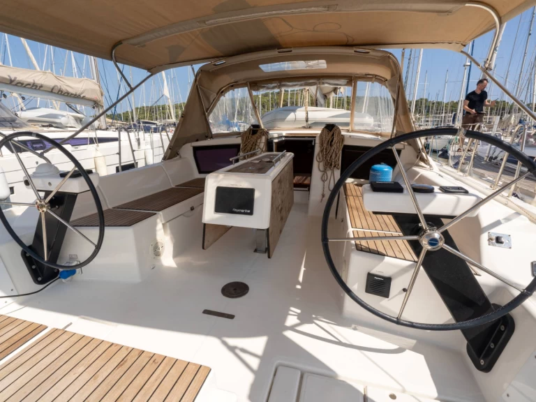 Plachetnice k pronájmu v Saint-Mandrier-sur-Mer za nejlepší cenu