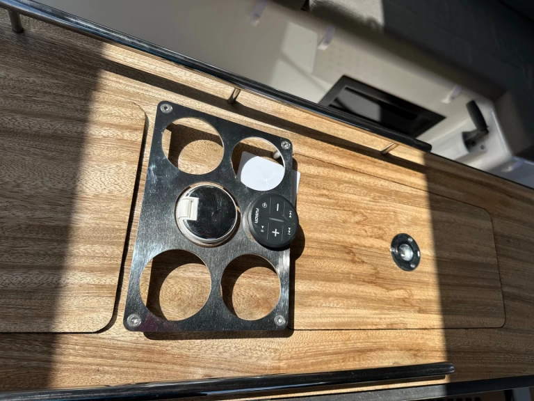 Pronajmout si Dufour Dufour 530 v Road Town