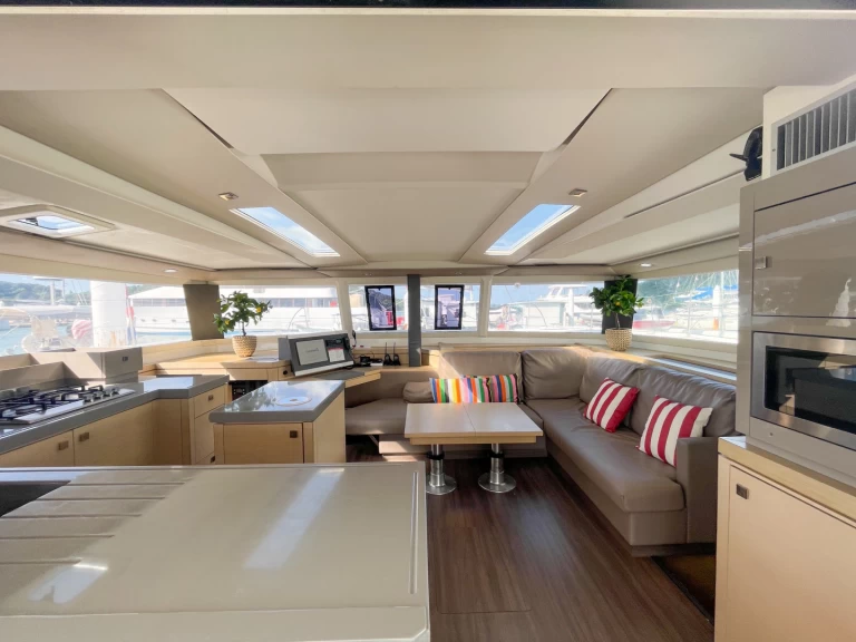 Pronájem lodi Fountaine Pajot Saona 47 v Ao Po na Samboatu