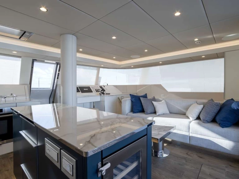 Sunreef UNWAVERING jednotlivci a charterové společnosti v Bahamy