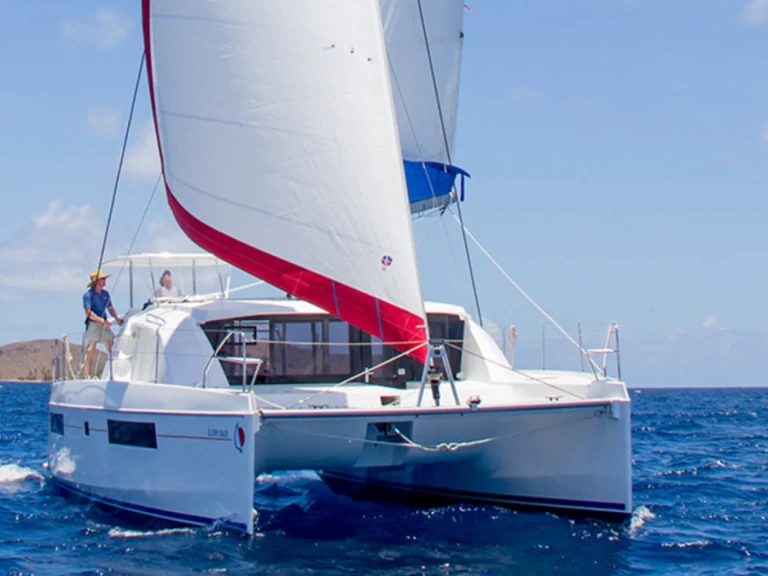 Pronájem lodi Leopard Leopard 40 v Raiatea na Samboatu