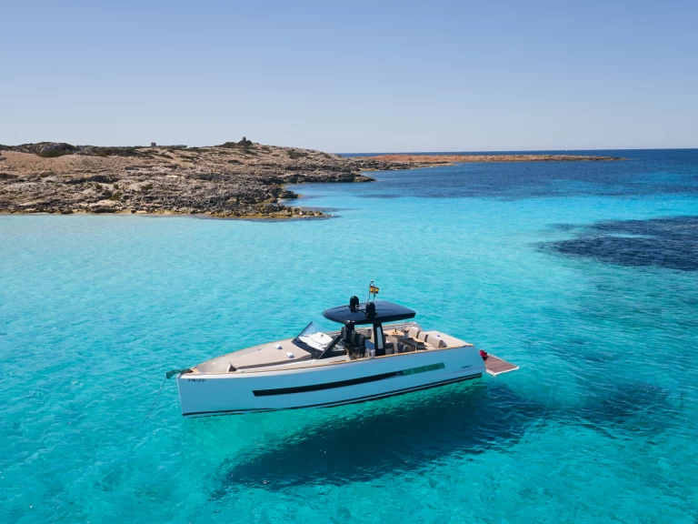 Pronájem Motorová loď Fjord s licencí