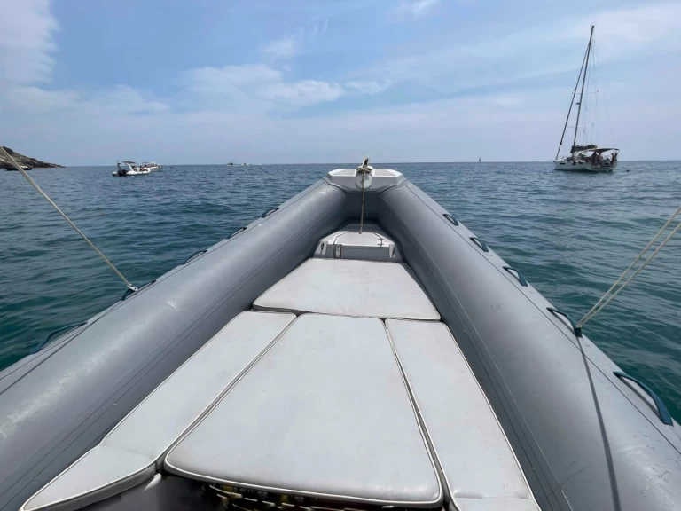 Pronájem lodi Terracina lákavé ceny Master 660 OPEN