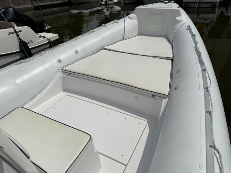 Pronájem lodi Selva Selva D800 v Mandelieu-la-Napoule na Samboatu