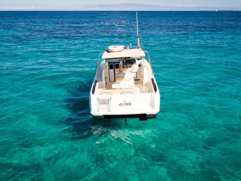 Pronájem lodi Faeton Faeton 780 Moraga v Ibiza Town na Samboatu