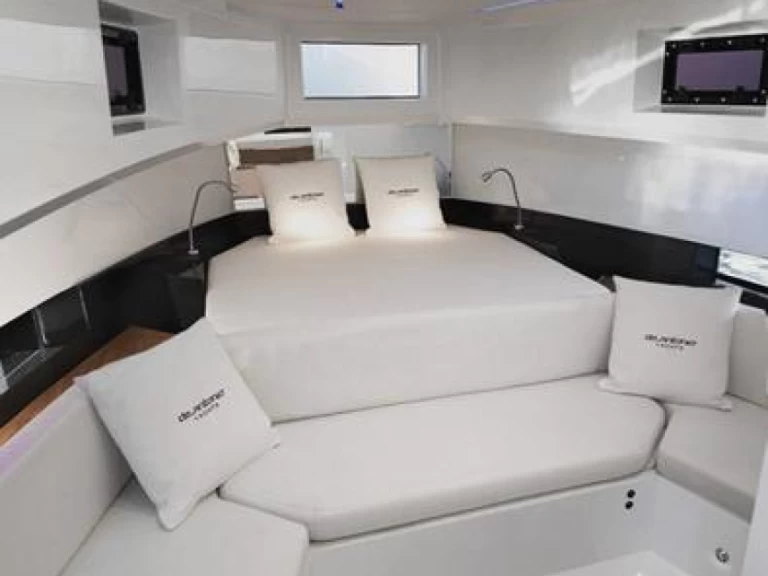 Pronájem lodi Ibiza Town lákavé ceny De Antonio