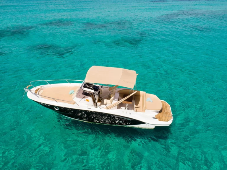 Pronájem lodi Ibiza Town lákavé ceny 27 Madrigal