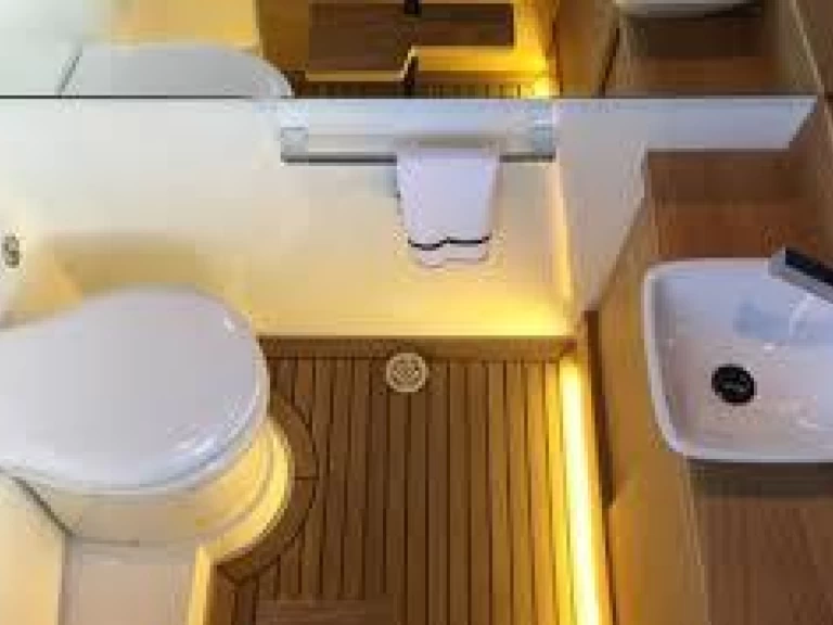 Pronájem lodi D28 diamar v Ibiza Town na Samboatu