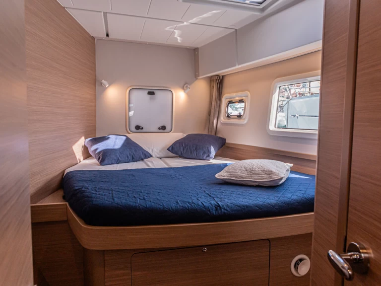 Pronájem lodi Lagoon Lagoon 42 v Furnari na Samboatu