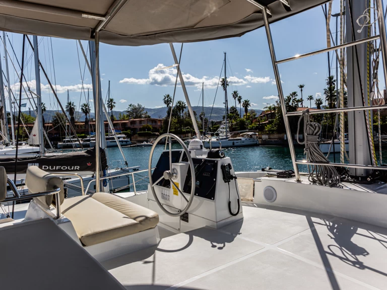 Katamarán k pronájmu v Furnari za nejlepší cenu