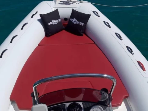 Pronajmout si Altamarea Wave 20 v Palermo