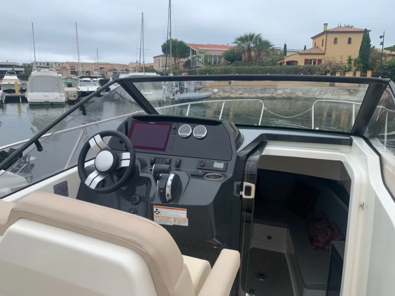 Pronájem jachty v Bormes-les-Mimosas -Quicksilver Activ 875 Sundeck na Samboatu