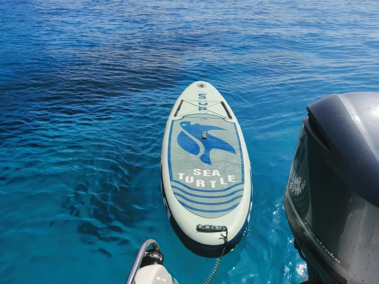 Buccaneer Buccaneer 23 jednotlivci a charterové společnosti v San Ġiljan