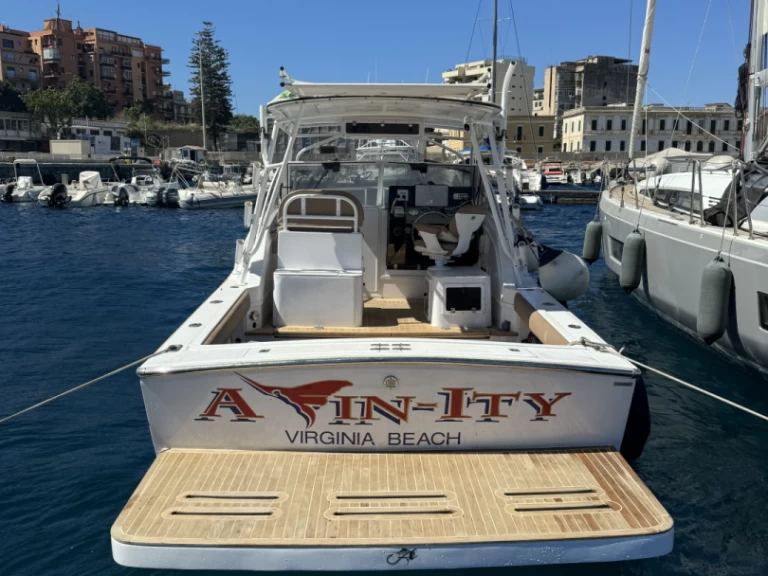 Pronajmout Motorová loď se skipperem či ne Albemarle v Saline Ioniche