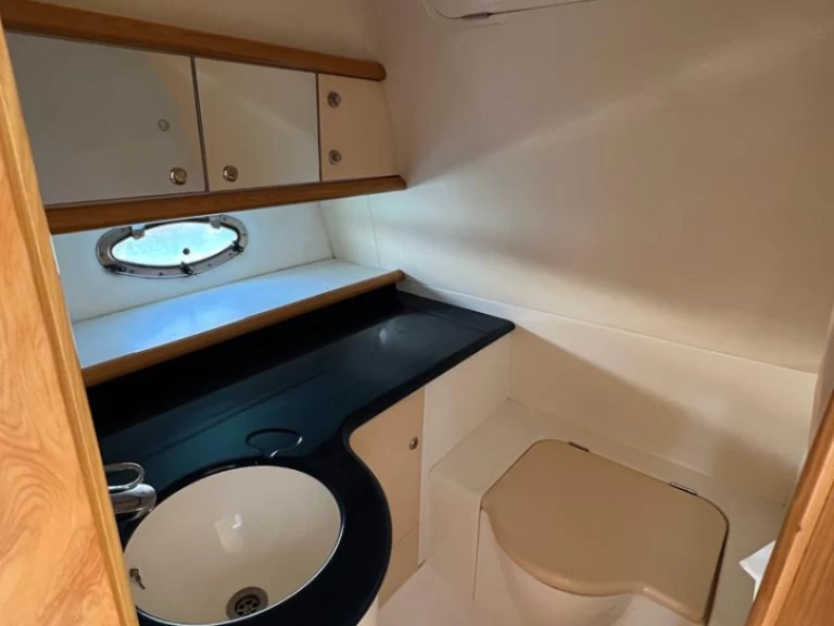 Pronájem lodi Ibiza Town lákavé ceny Superhawk 48