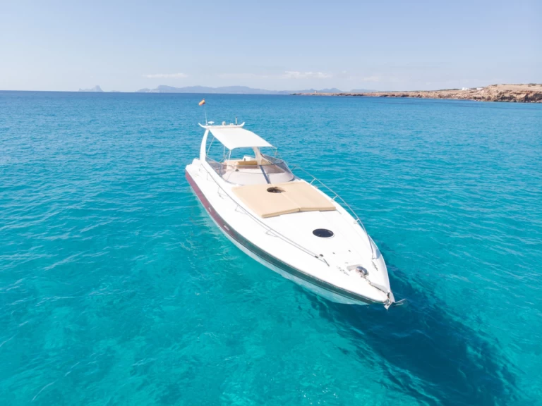 Pronájem lodi Sunseeker apache 45 v Ibiza Town na Samboatu