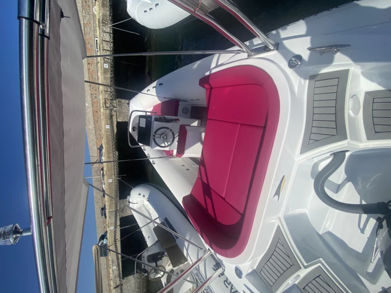 Pronajmout si Domar F6.5 Domar F6.5 v Arbatax