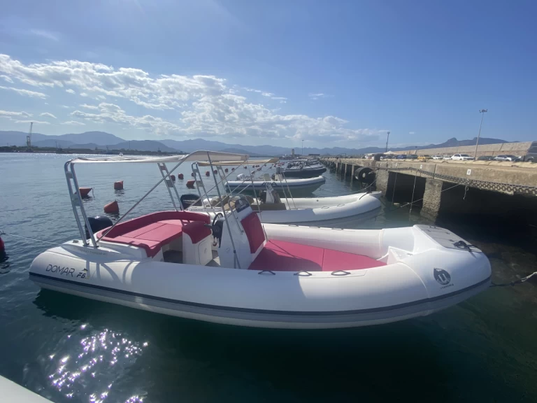 Pronájem lodi Arbatax lákavé ceny Domar F6.5