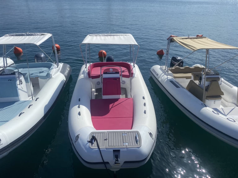 Pronájem lodi Domar F6.5 Domar F6.5 v Arbatax na Samboatu