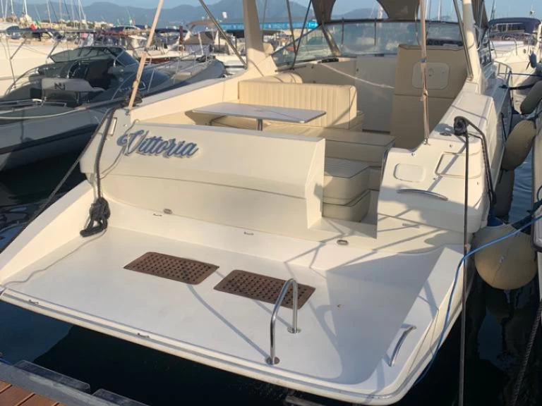 Pronajmout si Airon Dart 36 v Porto Badino