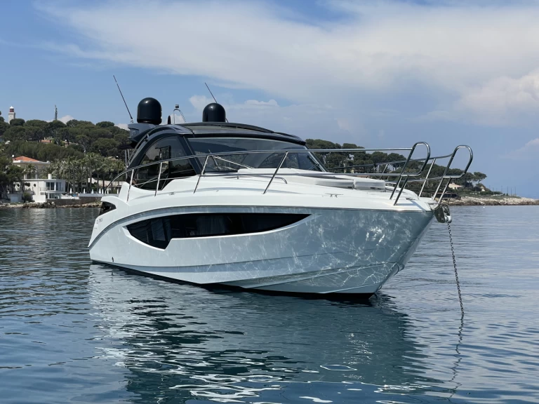 Pronájem jachty v Antibes -Galeon Galeon 335 HTS na Samboatu