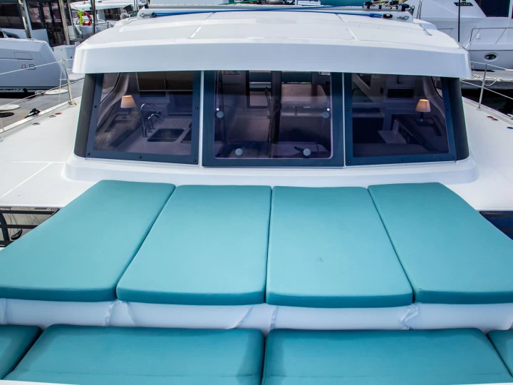 Pronájem lodi Bali Bali 4.0 v Tortola na Samboatu