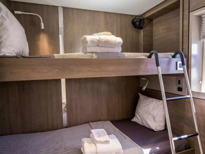 Pronájem Katamarán Bali s licencí