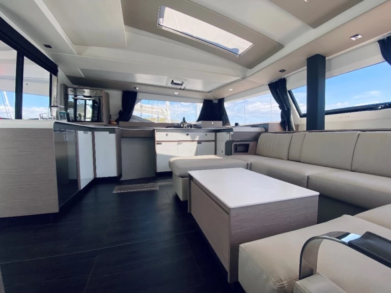 Pronájem Katamarán v Tortola -Fountaine Pajot Elba 45