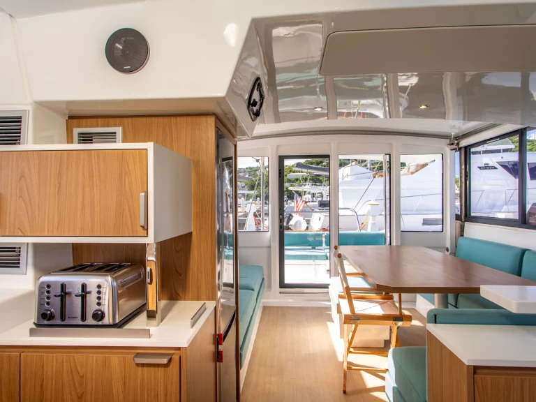 Katamarán k pronájmu v Tortola za nejlepší cenu