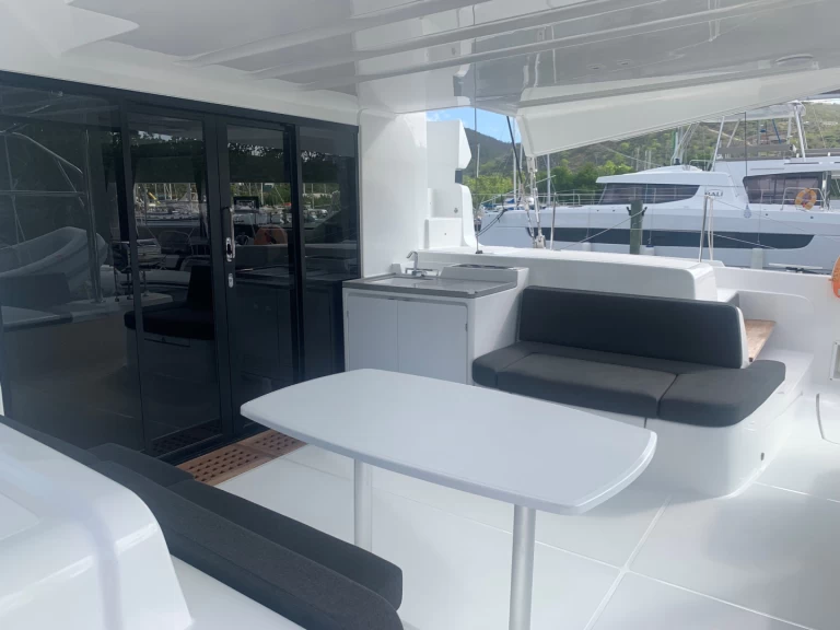 Pronajmout si LAGOON 50 Lagoon 50 v Tortola