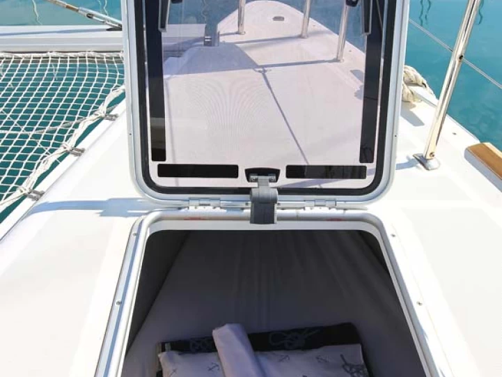 Pronájem lodi Lagoon Lagoon 400 S2 v Trogir na Samboatu