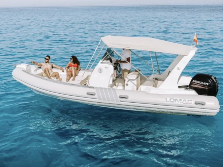 Pronájem Polotuhá loď Lomac s licencí