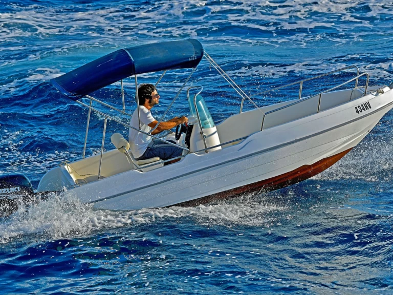 Pronájem lodi Hvar  lákavé ceny Mediteran 16