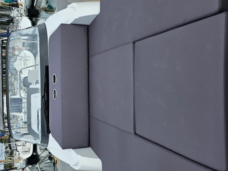 RYCK 280 jednotlivci a charterové společnosti v La Forêt-Fouesnant